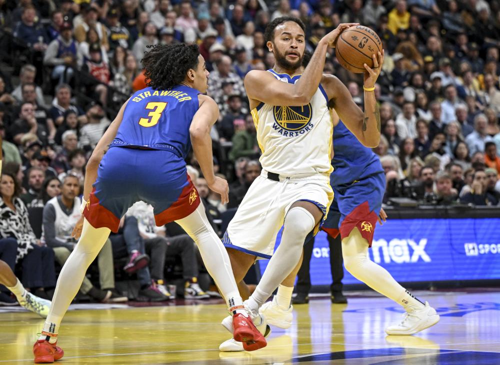 更是在关键 更是在关键