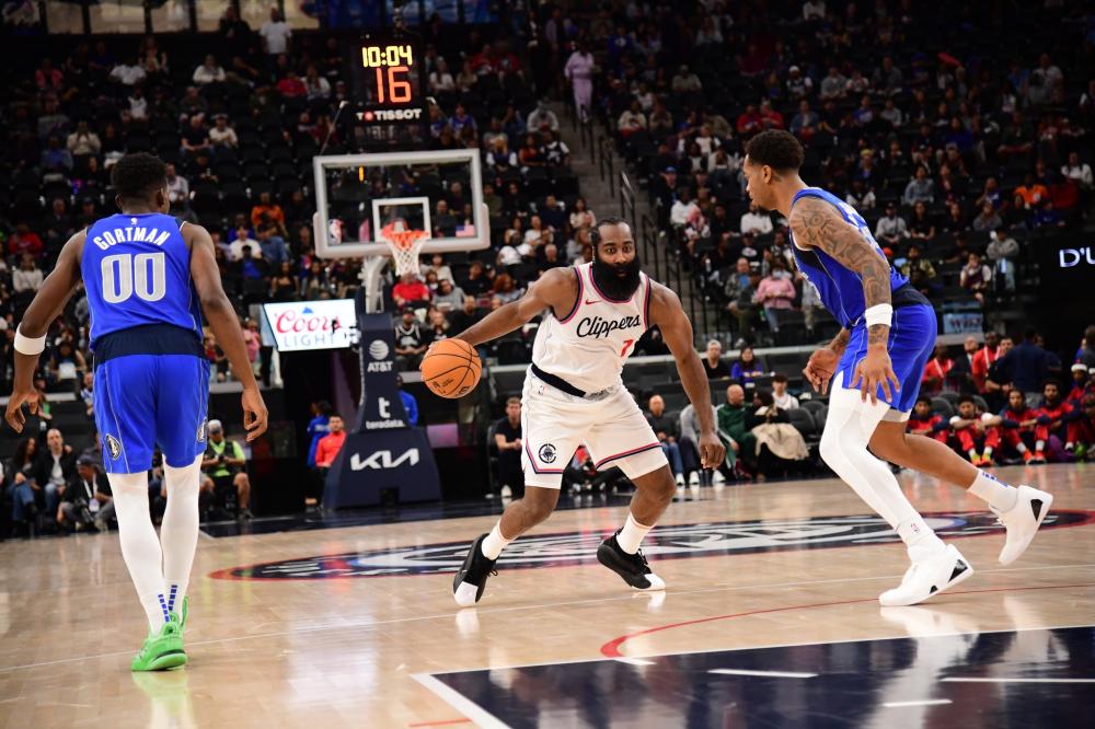 在豪门中占 在豪门中占