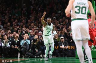 密集赛程中 密集赛程中